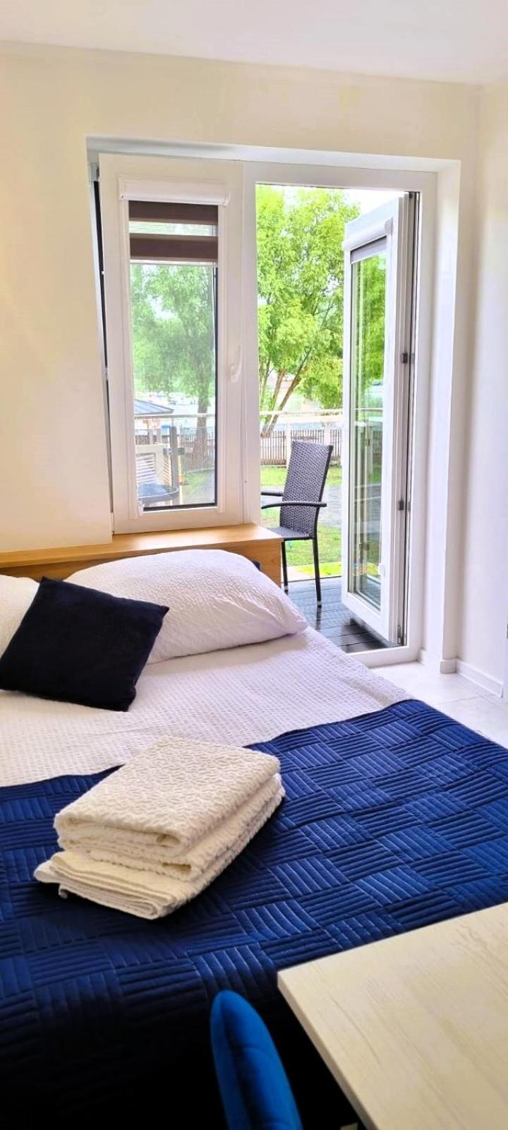 Bialy Port Hotell Rajgród Eksteriør bilde